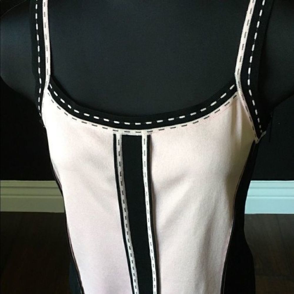 Ming Wang Cardigan/ Sweater Set - Picture 6 of 8